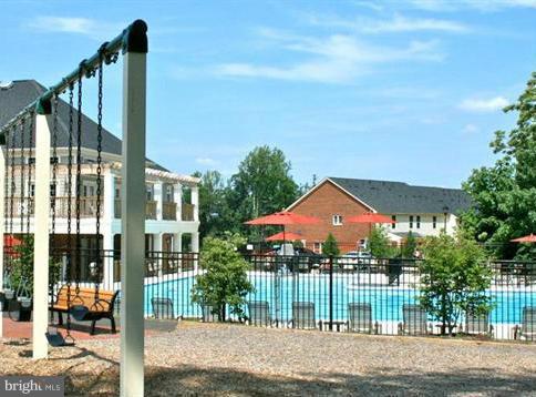 2433 Baileys Pond Road Accokeek, MD 20607 - Photo 2 of 18 a view of a city from a balcony