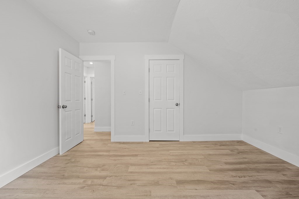 91 Schofield Avenue Dudley, MA 01571 - Photo 13 of 27 a view of room