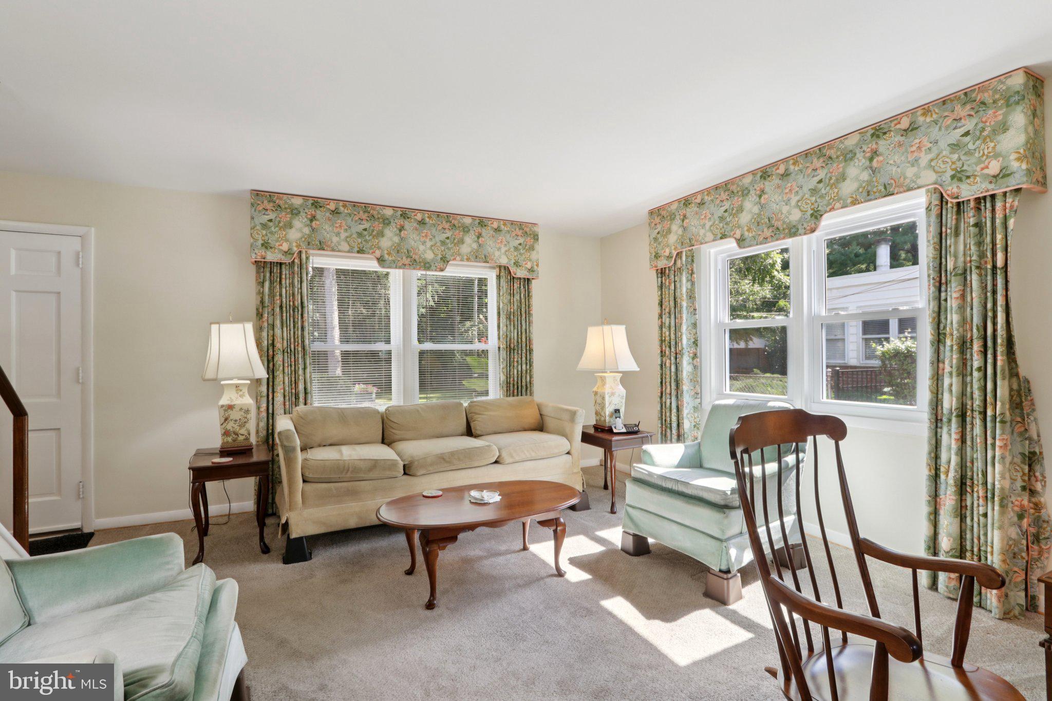 910 Glenroy Road Philadelphia, PA 19128 - Photo 11 of 31