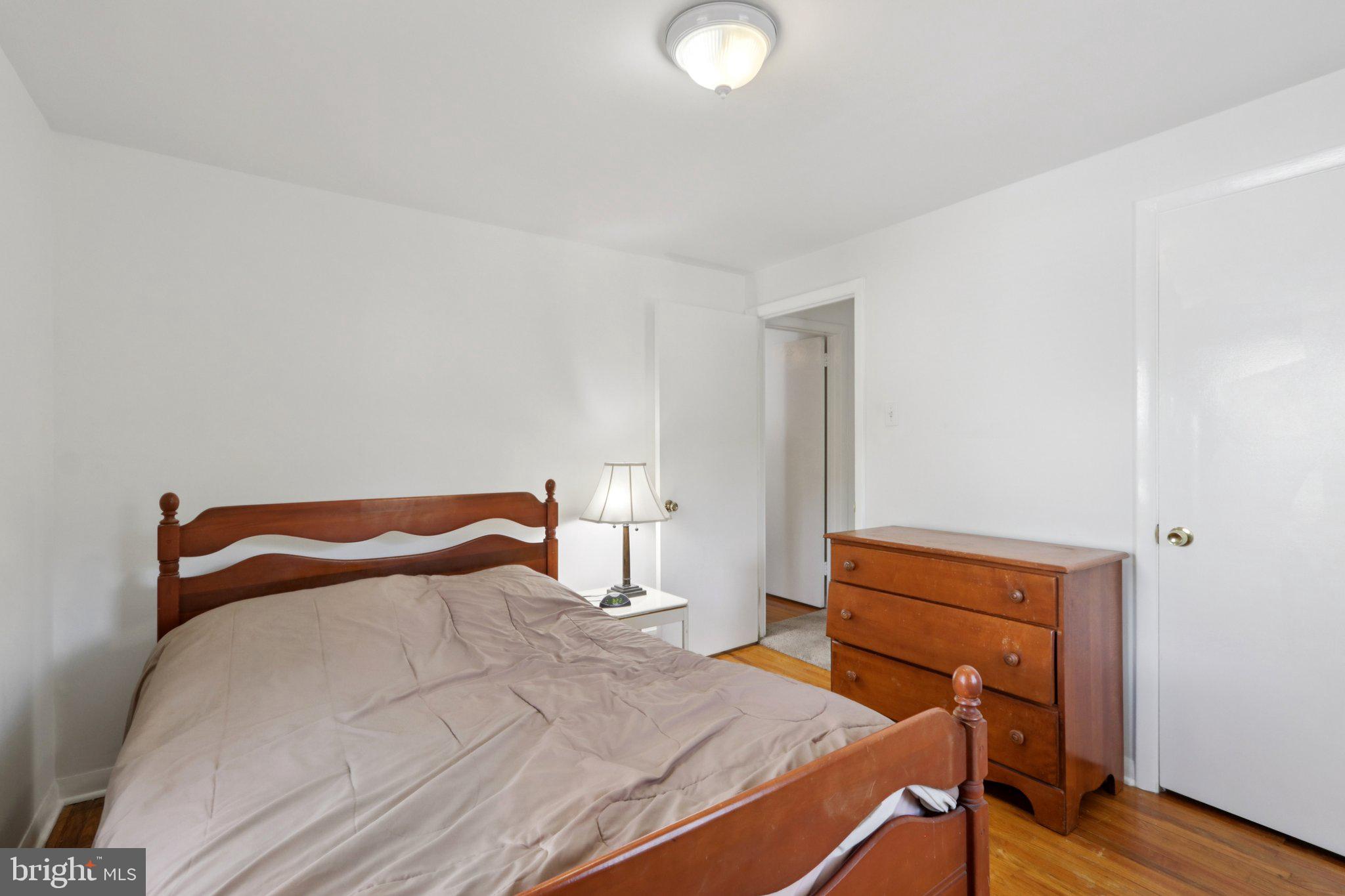 910 Glenroy Road Philadelphia, PA 19128 - Photo 21 of 31