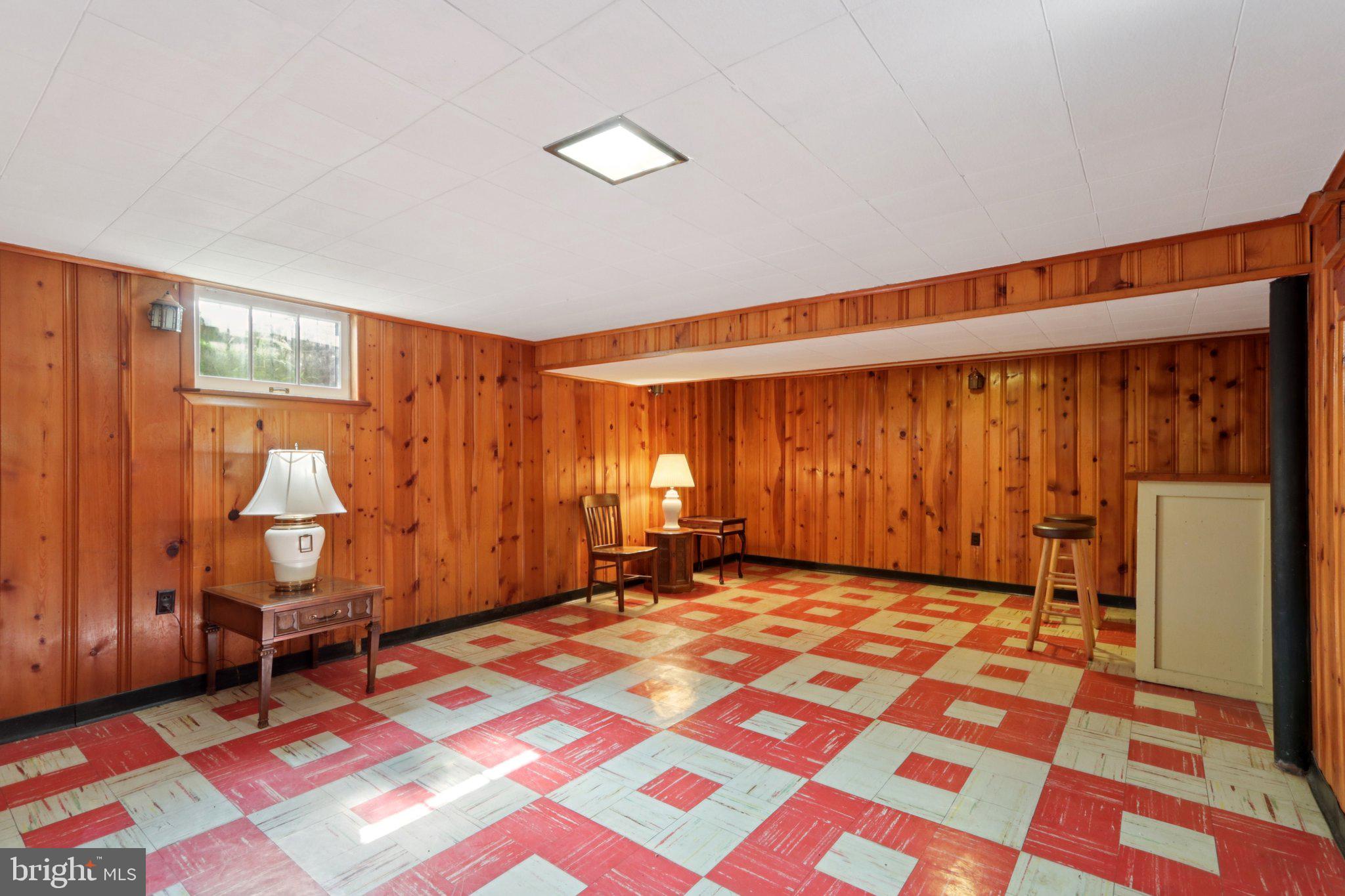 910 Glenroy Road Philadelphia, PA 19128 - Photo 23 of 31