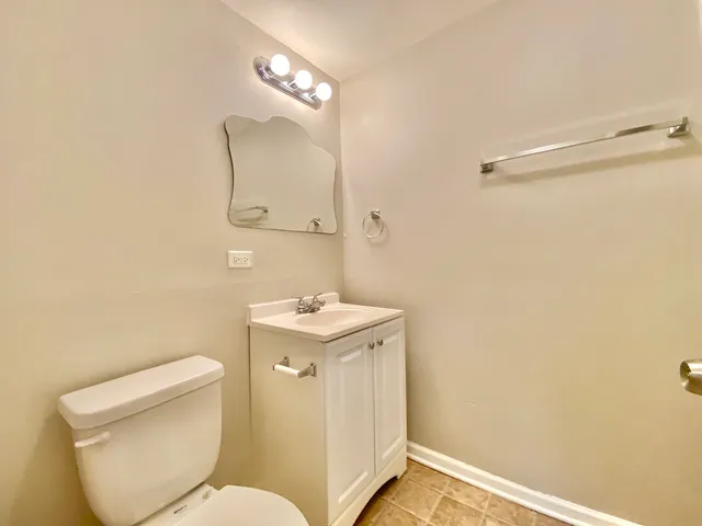 $185,000 | 332 Gentry Street, Park Forest, IL 60466