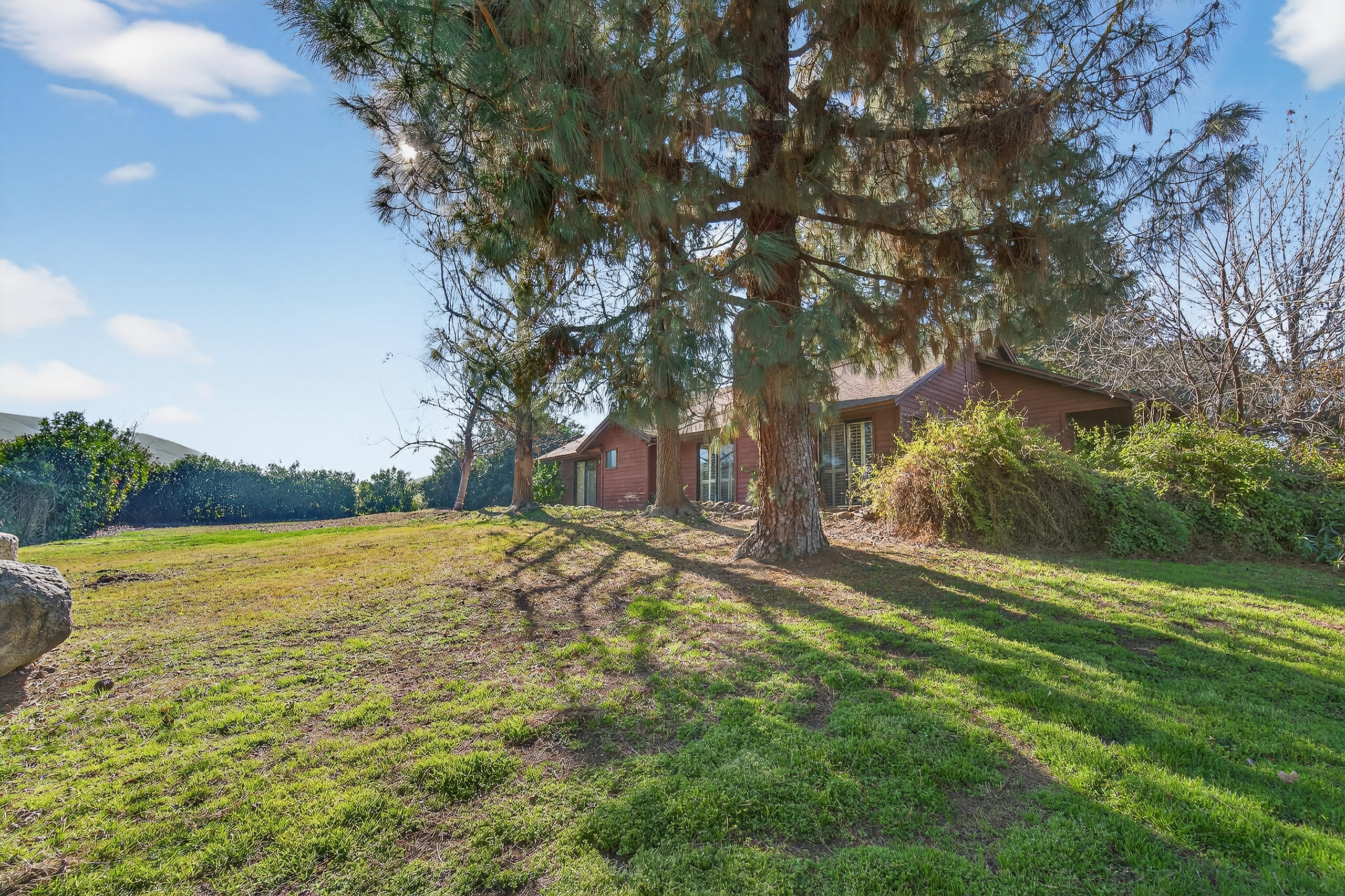 12110 Backdrop Court Bakersfield, CA 93306 - Photo 34 of 39