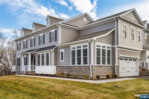 $8,850 | 37 Hillandale Drive, Unit 18, Far Hills, NJ 07931