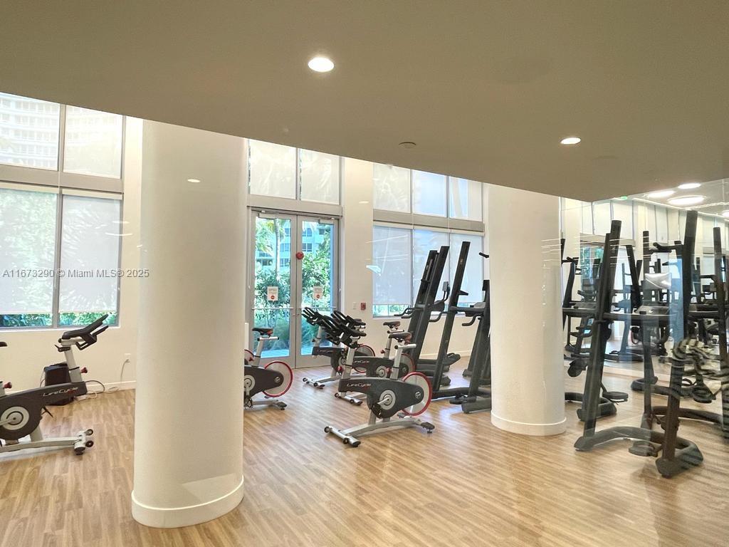 1500 Bay Road, Unit 956S Miami Beach, FL 33139 - Photo 25 of 34