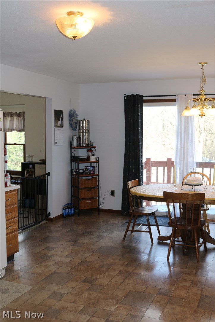 784 Carson Salt Springs Road Warren, OH 44481 - Photo 11 of 34 Gallery Image 11