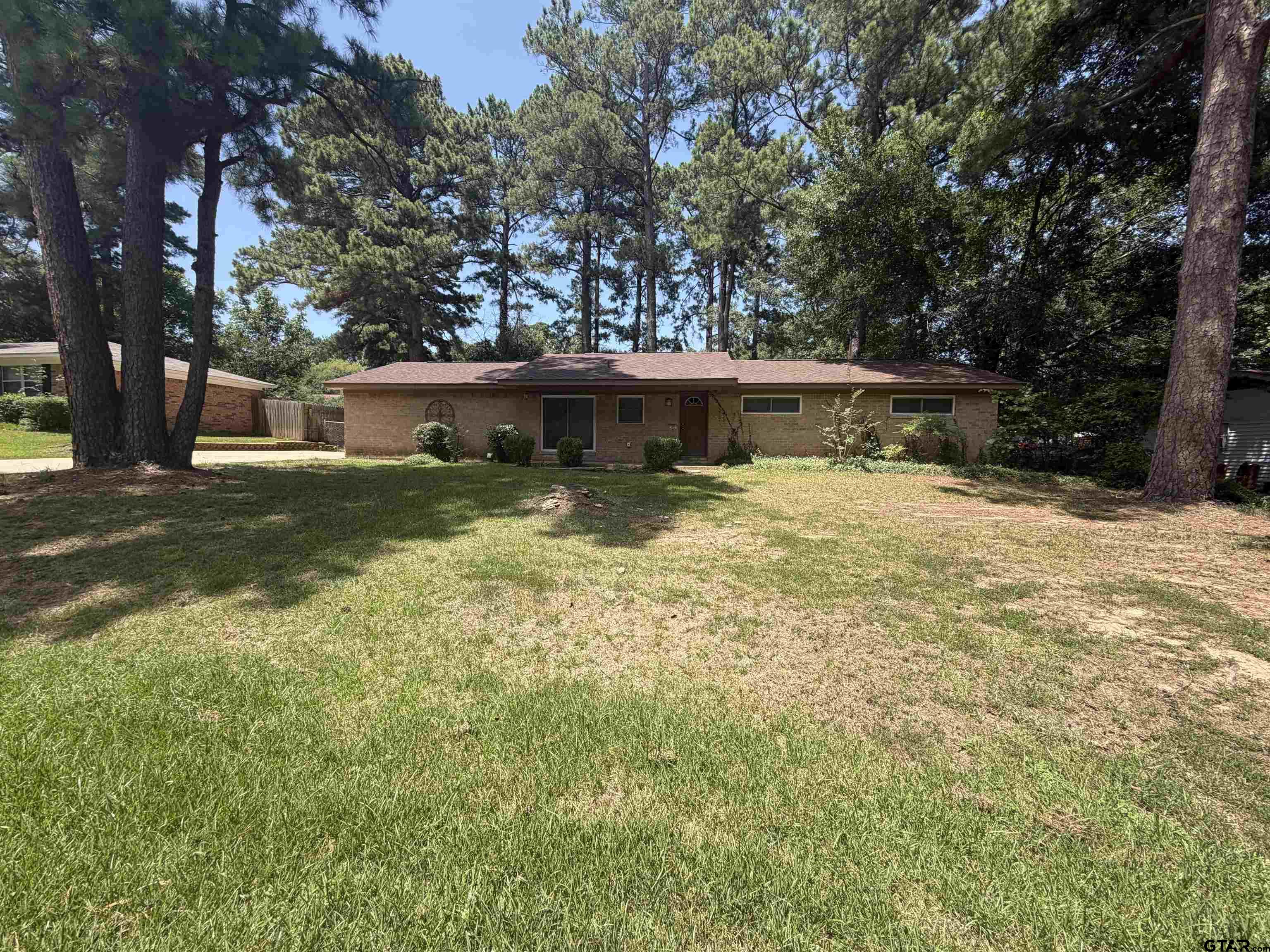 307 Ralph Street Longview, TX 75605 - Photo 1 of 31 Gallery Image 1