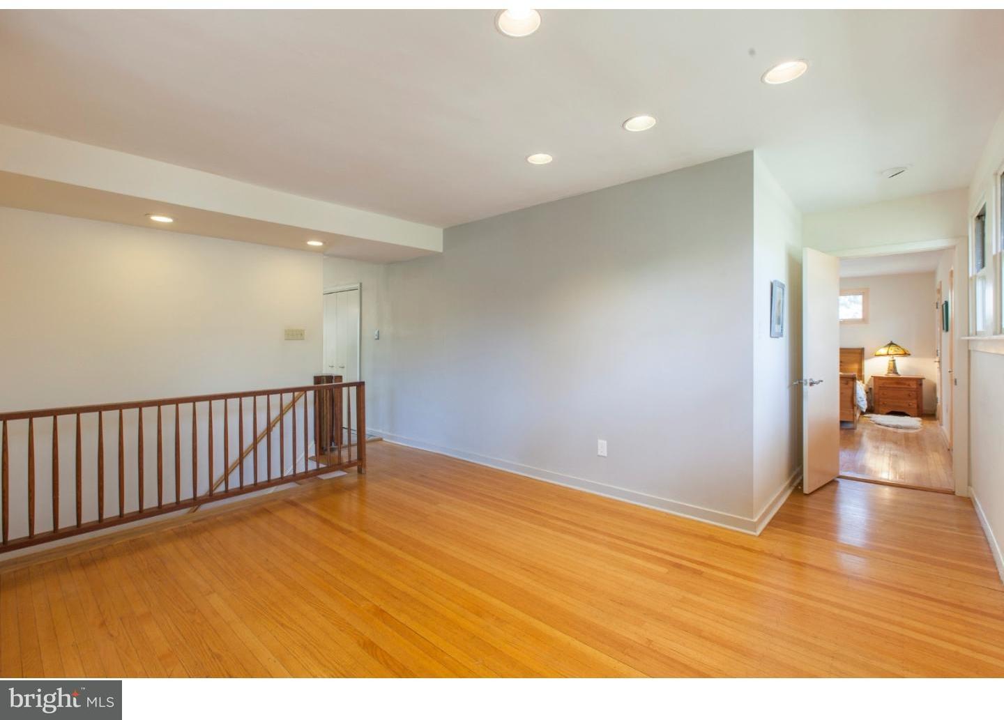 608 Manayunk Road Merion Station, PA 19066 - Photo 4 of 25