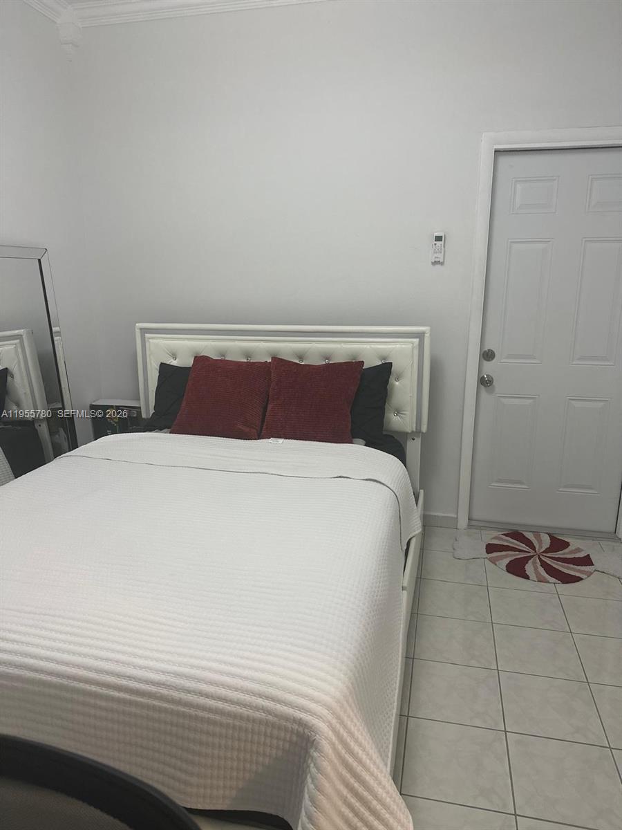 12285 Southwest 10th Terrace, Unit 33DI Miami, FL 33184 - Photo 8 of 9