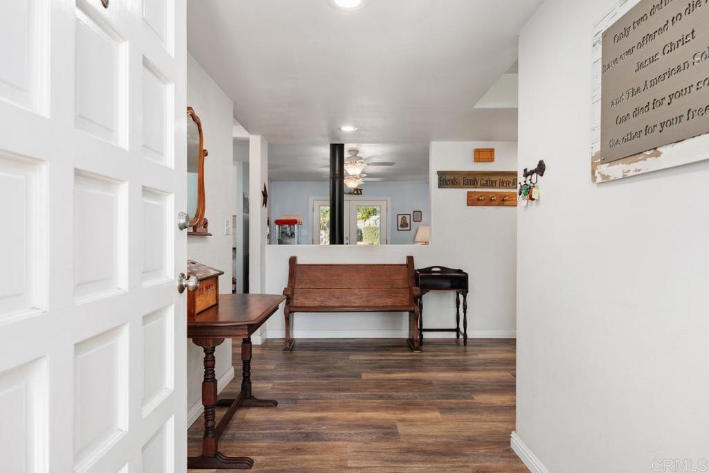 13318 Scotsman Road Lakeside, CA 92040 - Photo 5 of 29