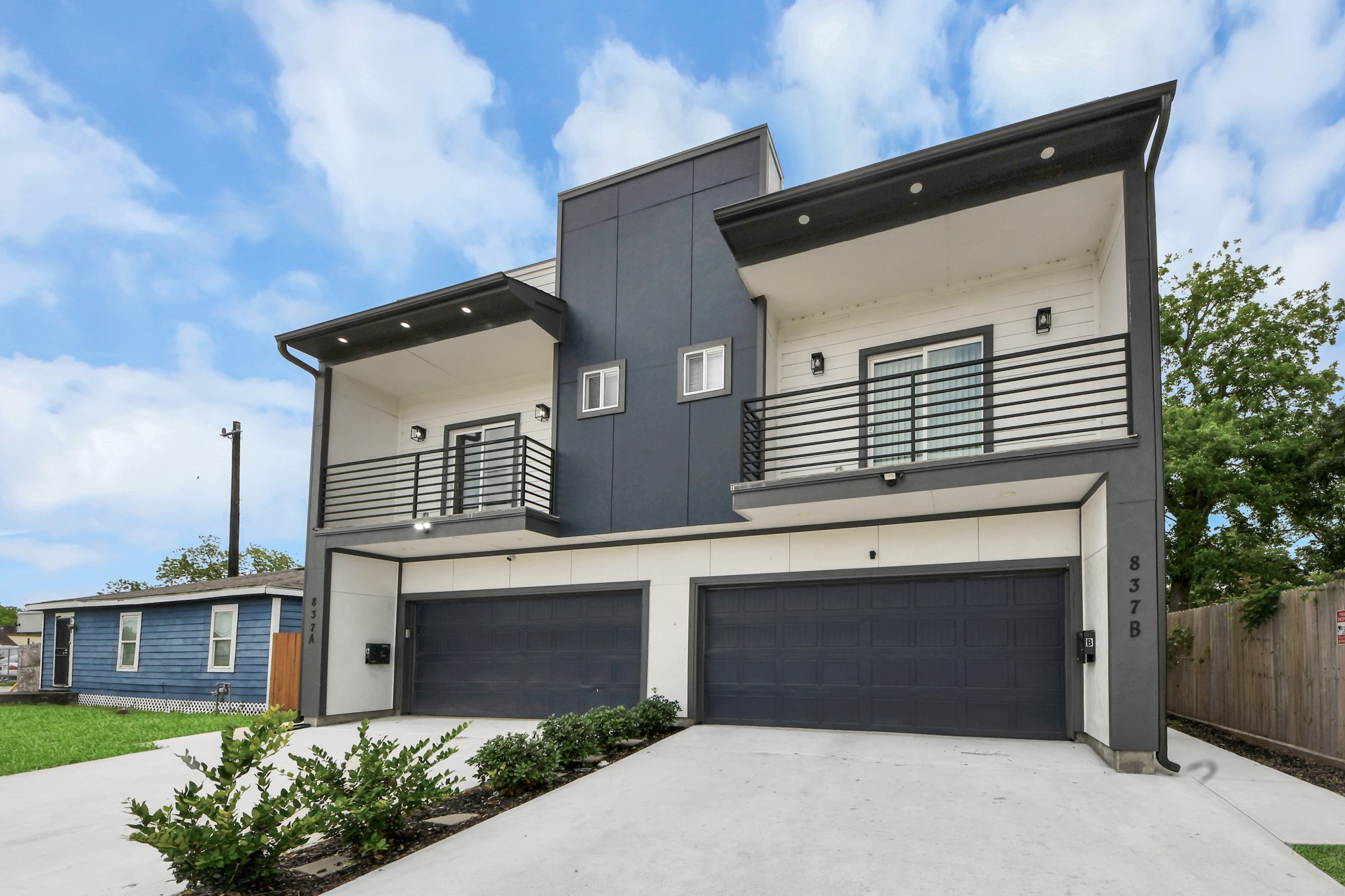 837 West Little York Road, Unit 1 Houston, TX 77091 - Photo 1 of 32 Modern 2023 Houston duplex for sale in 77091 offering two residences and flexible rental income potential.
