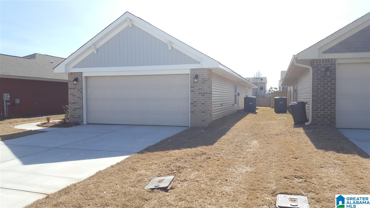 319 Village Drive Calera, AL 35040 - Photo 2 of 8