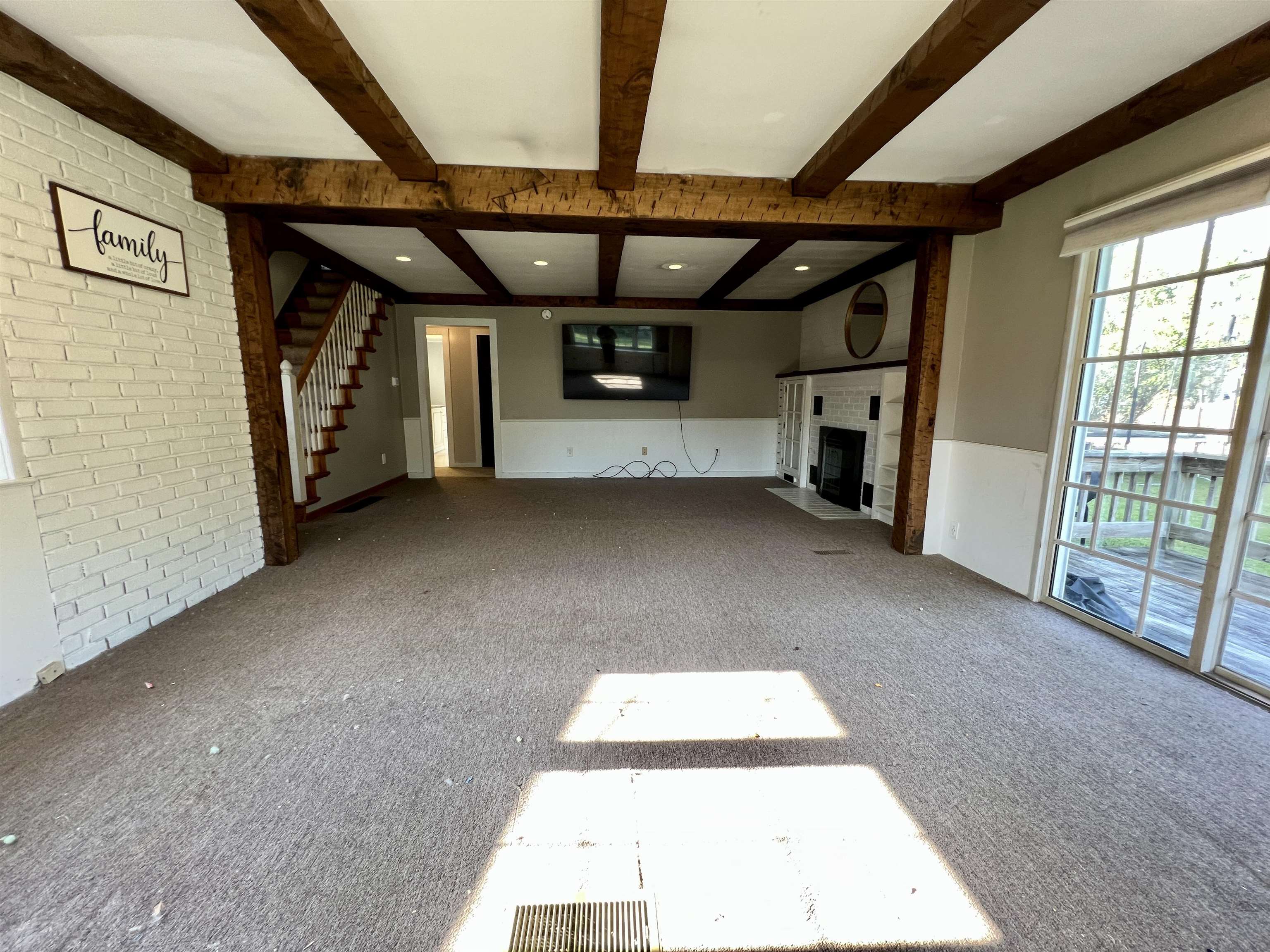 159 Riverdale Road Townshend, VT 05353 - Photo 6 of 34 Gallery Image 6