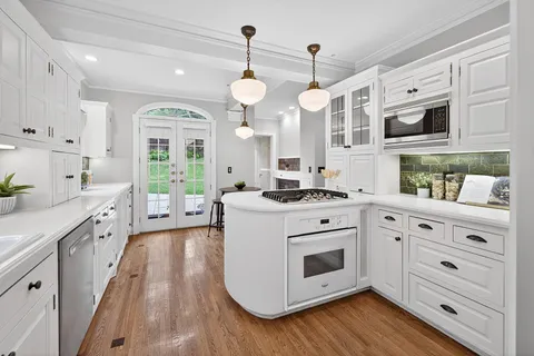 $875,000 | 5033 Harriet Avenue, Minneapolis, MN 55419
