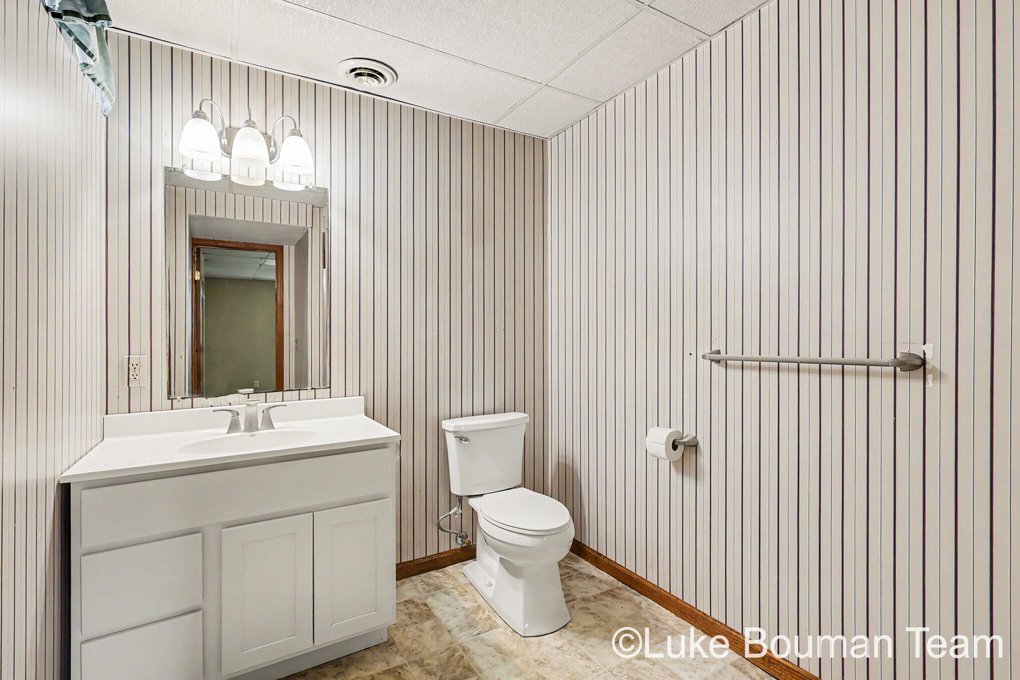 2116 Tyler Street Jenison, MI 49428 - Photo 18 of 23 QJ1A3640