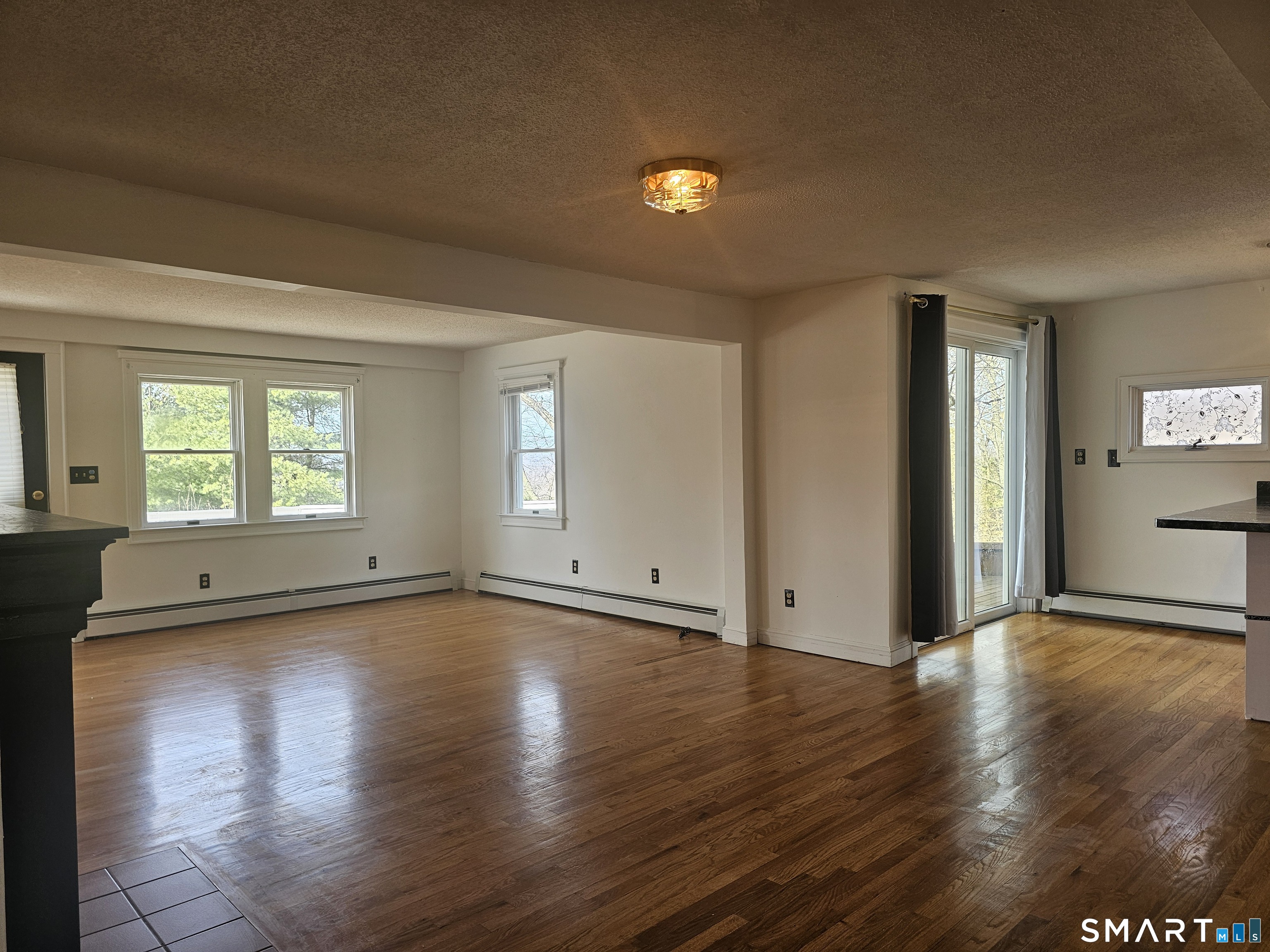 932 Saybrook Road Middletown, CT 06457 - Photo 11 of 40