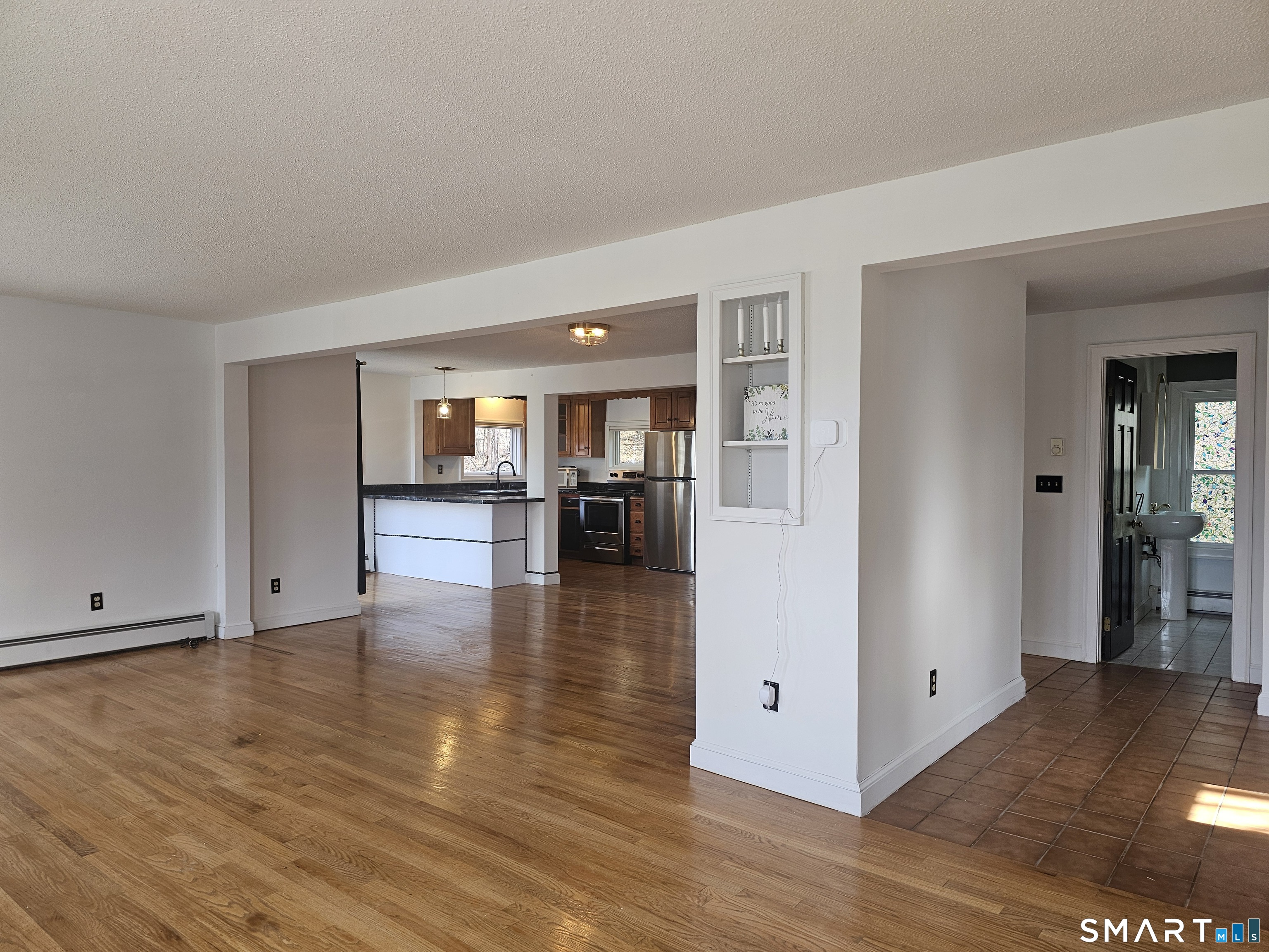 932 Saybrook Road Middletown, CT 06457 - Photo 16 of 40