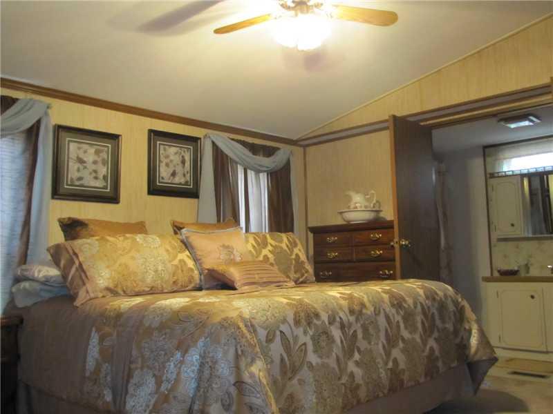 737 Anderson Hozak Road Clinton, PA 15026 - Photo 7 of 16 Master Bedroom.