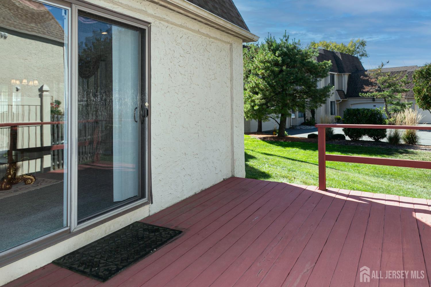 13 Gate House Lane Edison, NJ 08820 - Photo 33 of 33