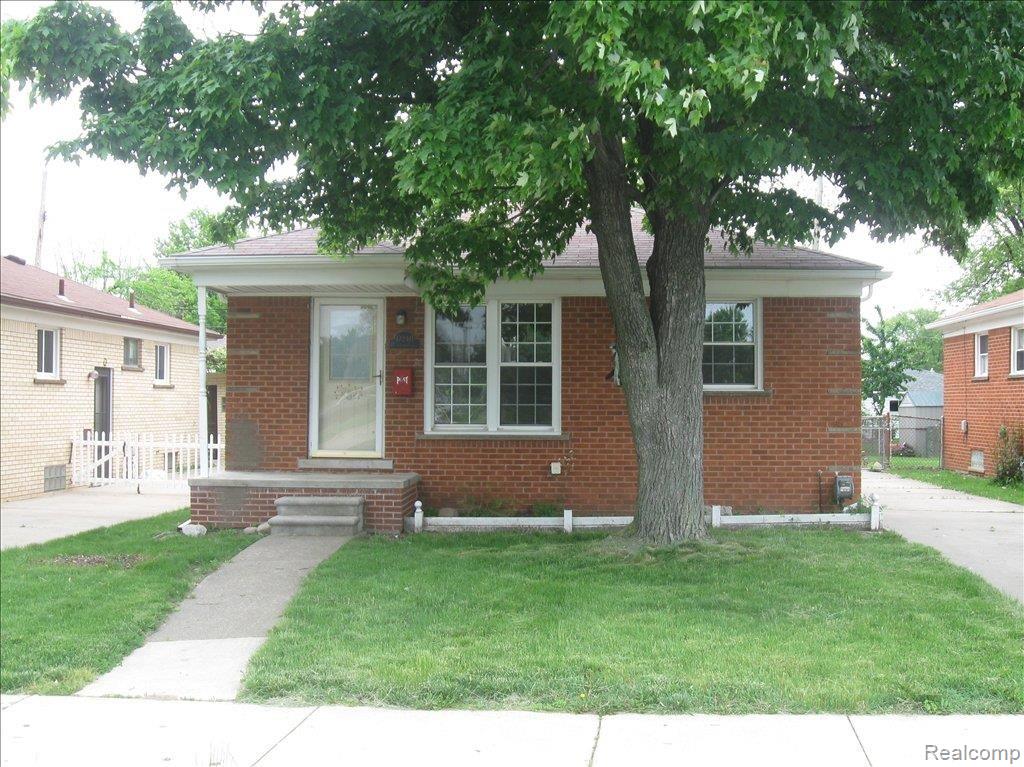 17240 Champaign Road Allen Park, MI 48101 - Photo 1 of 2 IMG_1041