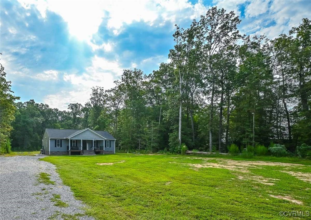 372 Edgar Road Hanover, VA 23069 - Photo 3 of 36 Gallery Image 3