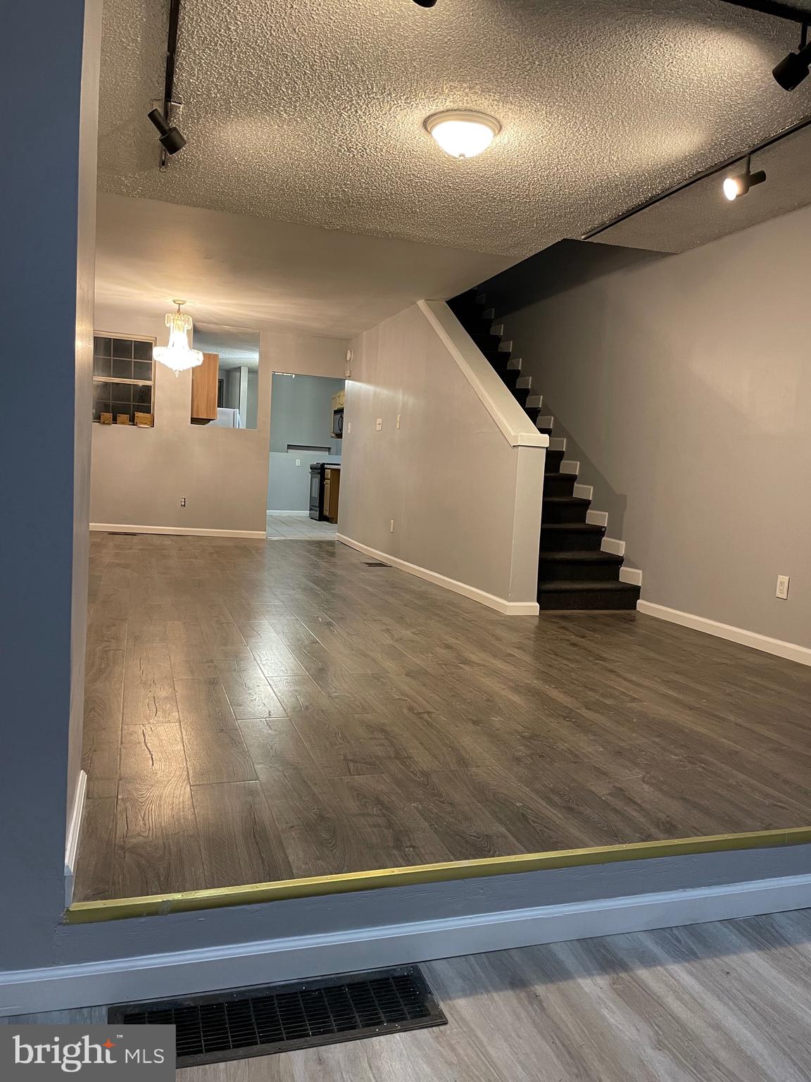 1417 Ormond Avenue Camden, NJ 08103 - Photo 4 of 22