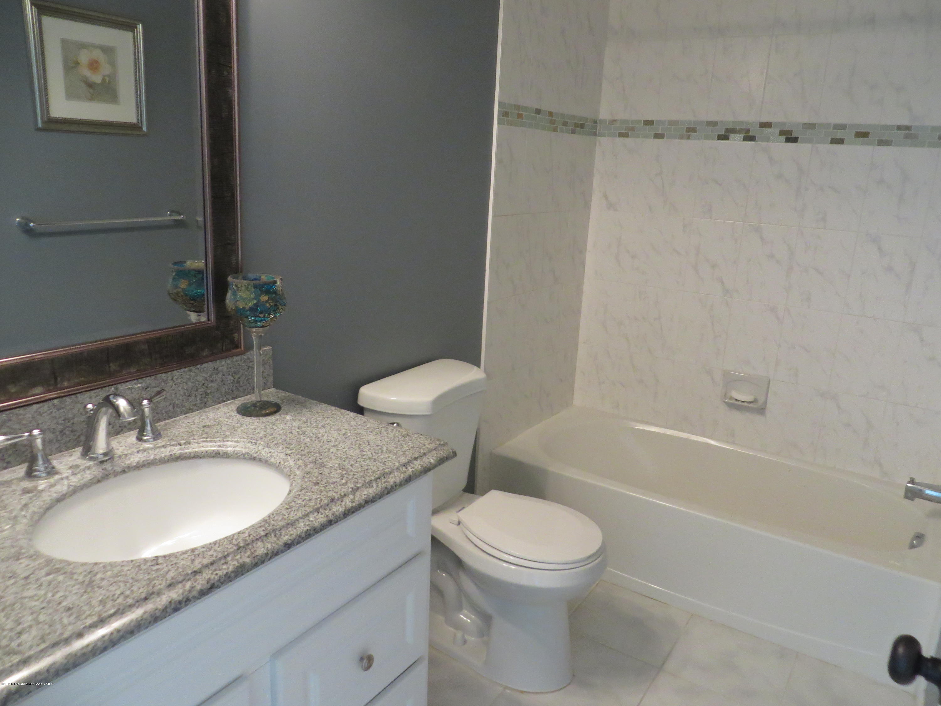 20 Bedle Road Hazlet, NJ 07730 - Photo 10 of 21 IMG_1778