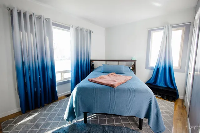 $287,500 | 875 North 8th E Street, Mountain Home, ID 83647