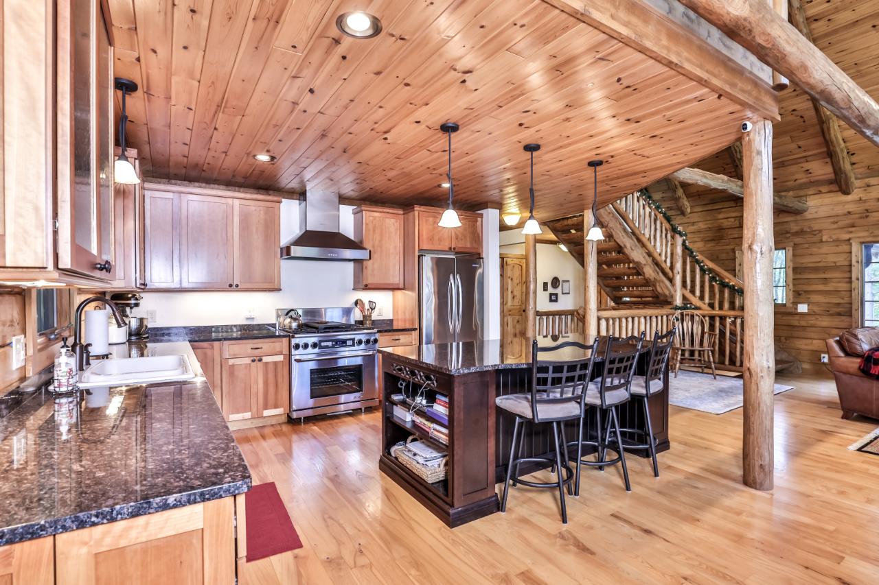 8201 East Bay Road Presque Isle, WI 54557 - Photo 22 of 38 Gallery Image 22
