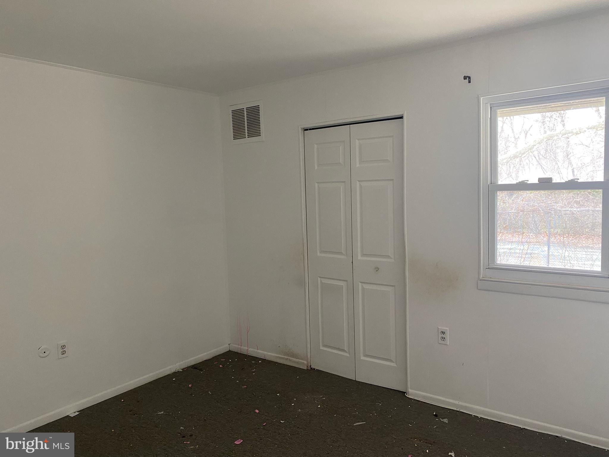 310 Timber Creek Road Clementon, NJ 08021 - Photo 8 of 9