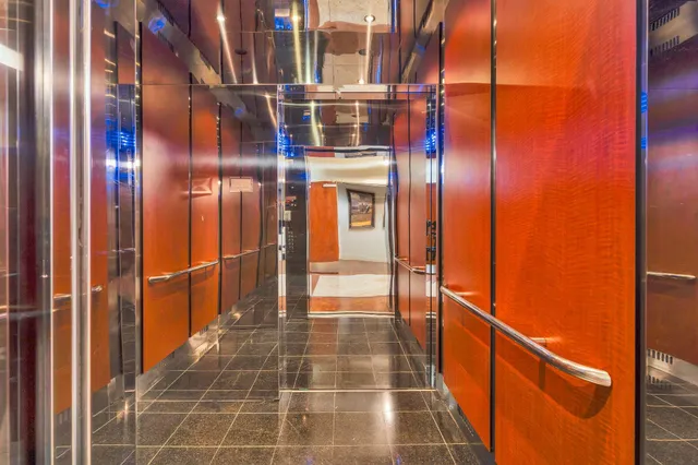 $735,000 | 4 Cherokee Blvd., Chattanooga, TN 37405