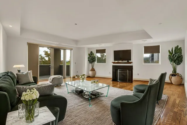 $735,000 | 4 Cherokee Blvd., Chattanooga, TN 37405