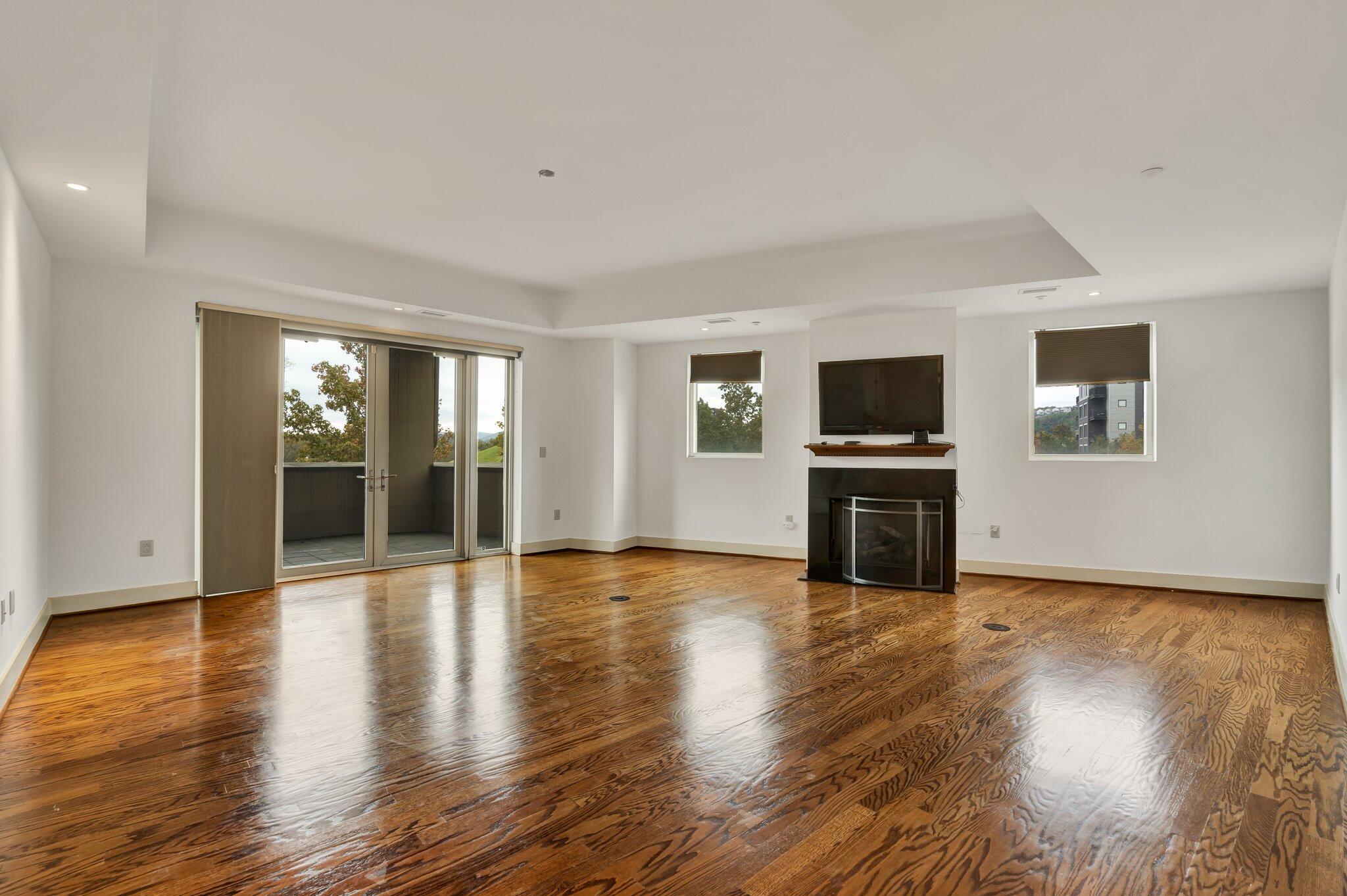 4 Cherokee Blvd. Chattanooga, TN 37405 - Photo 18 of 55 2-web-or-mls-DSC04453