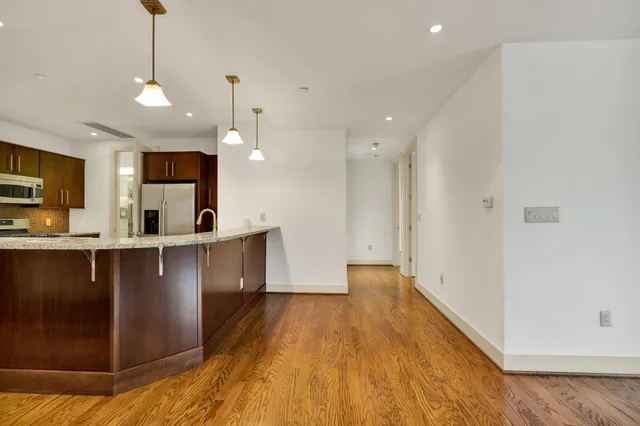 $735,000 | 4 Cherokee Blvd., Chattanooga, TN 37405