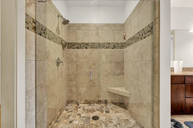 $735,000 | 4 Cherokee Blvd., Chattanooga, TN 37405