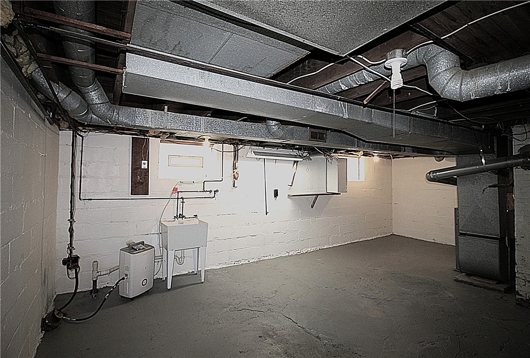 125 Field Street Rochester, NY 14620 - Photo 26 of 28