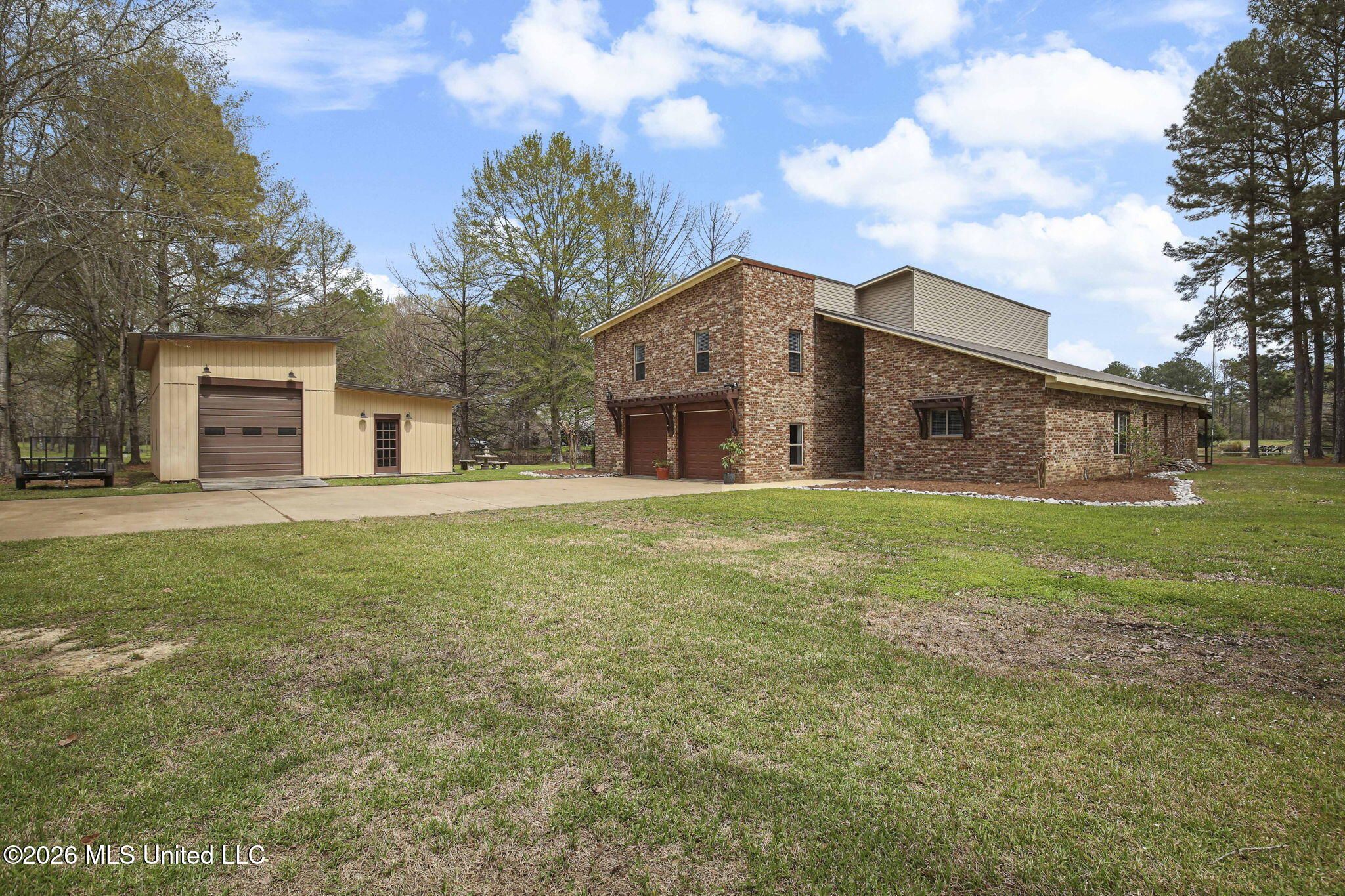 185 West Neal Road Florence, MS 39073 - Photo 2 of 77 2-web-or-mls-185 Neal Rd W-2