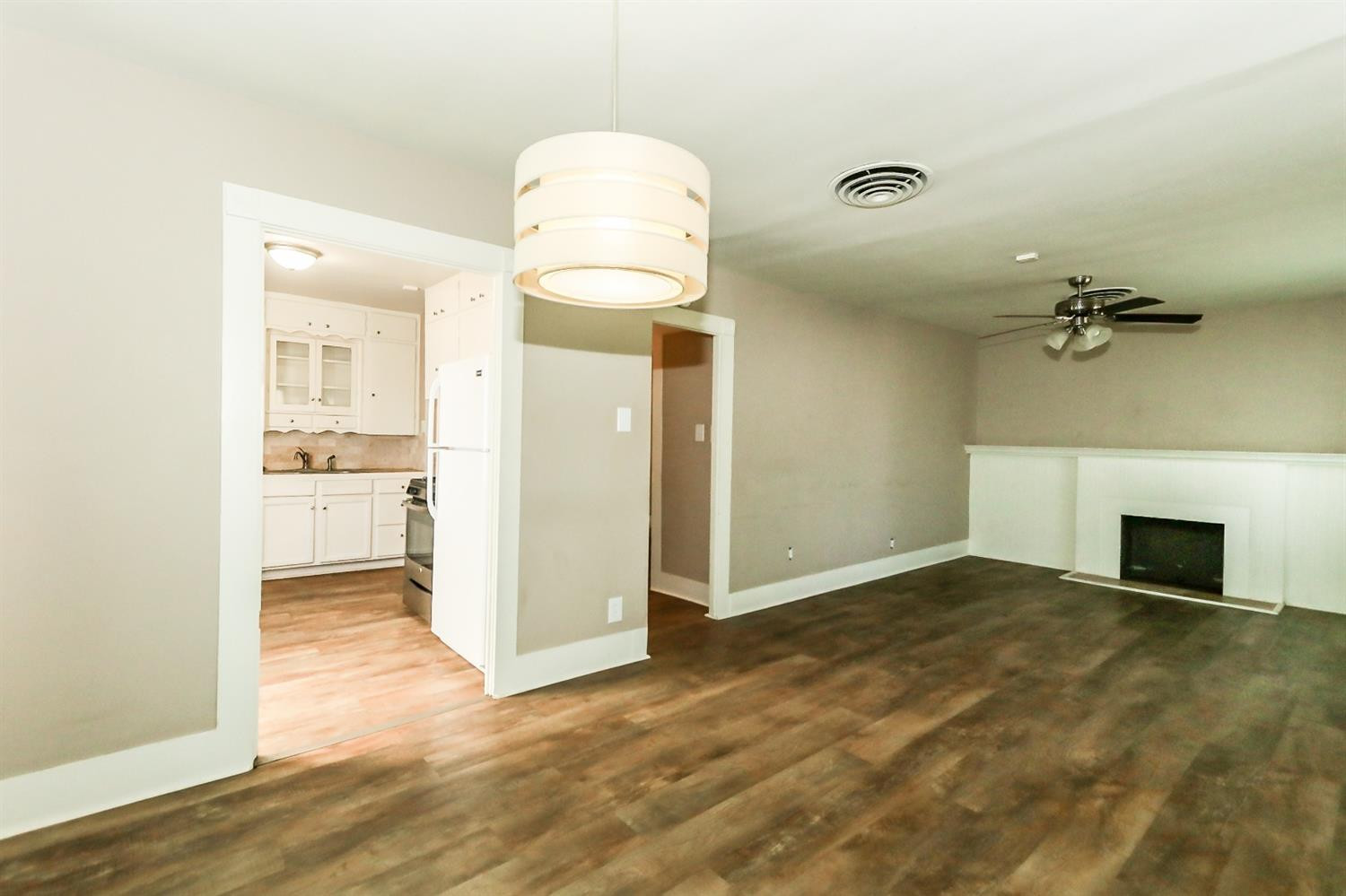 2109 20th Street Lubbock, TX 79411 - Photo 4 of 14 Photo 4