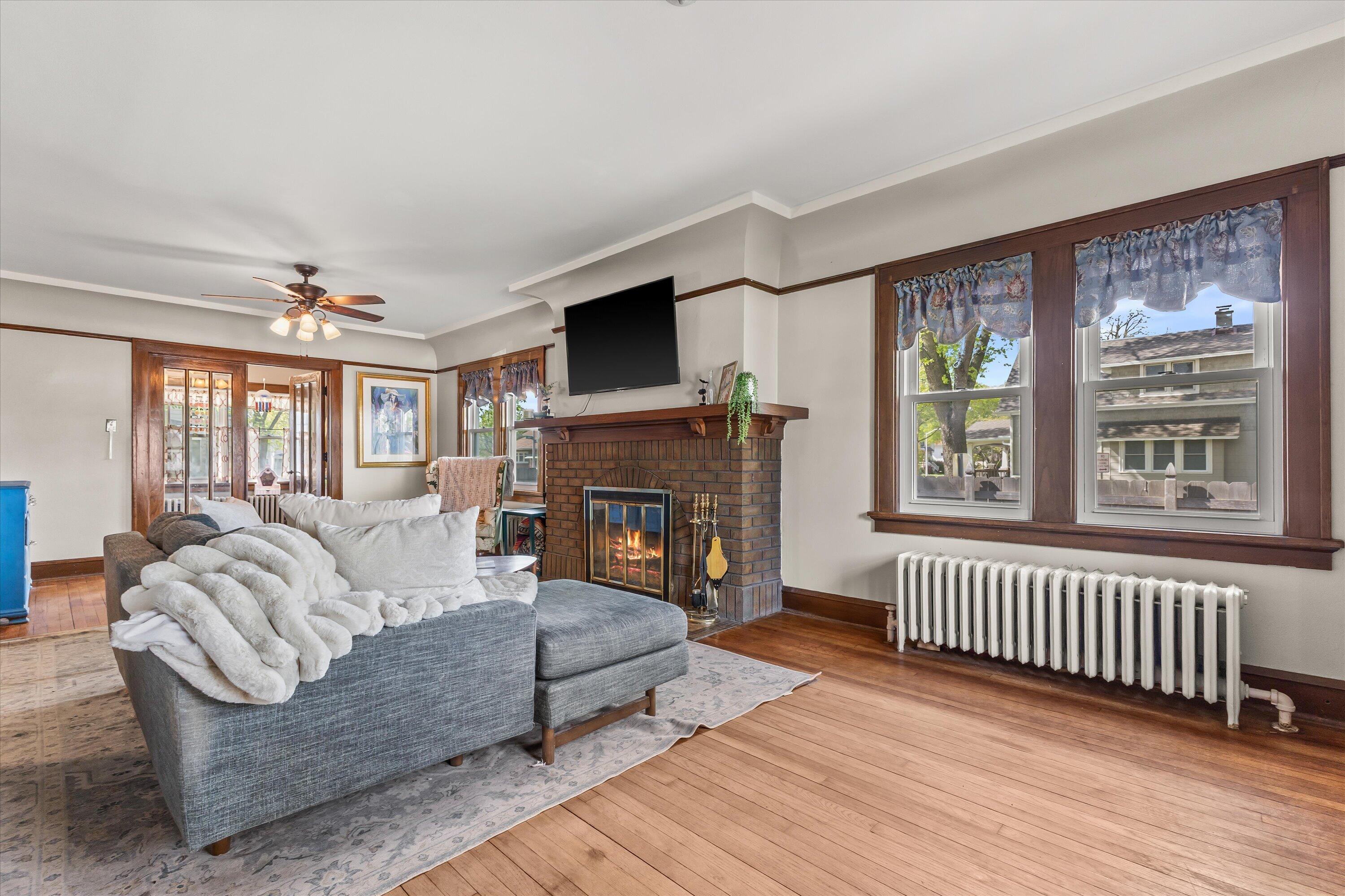 1502 South 80th Street West Allis, WI 53214 - Photo 17 of 46 stunning woodwork