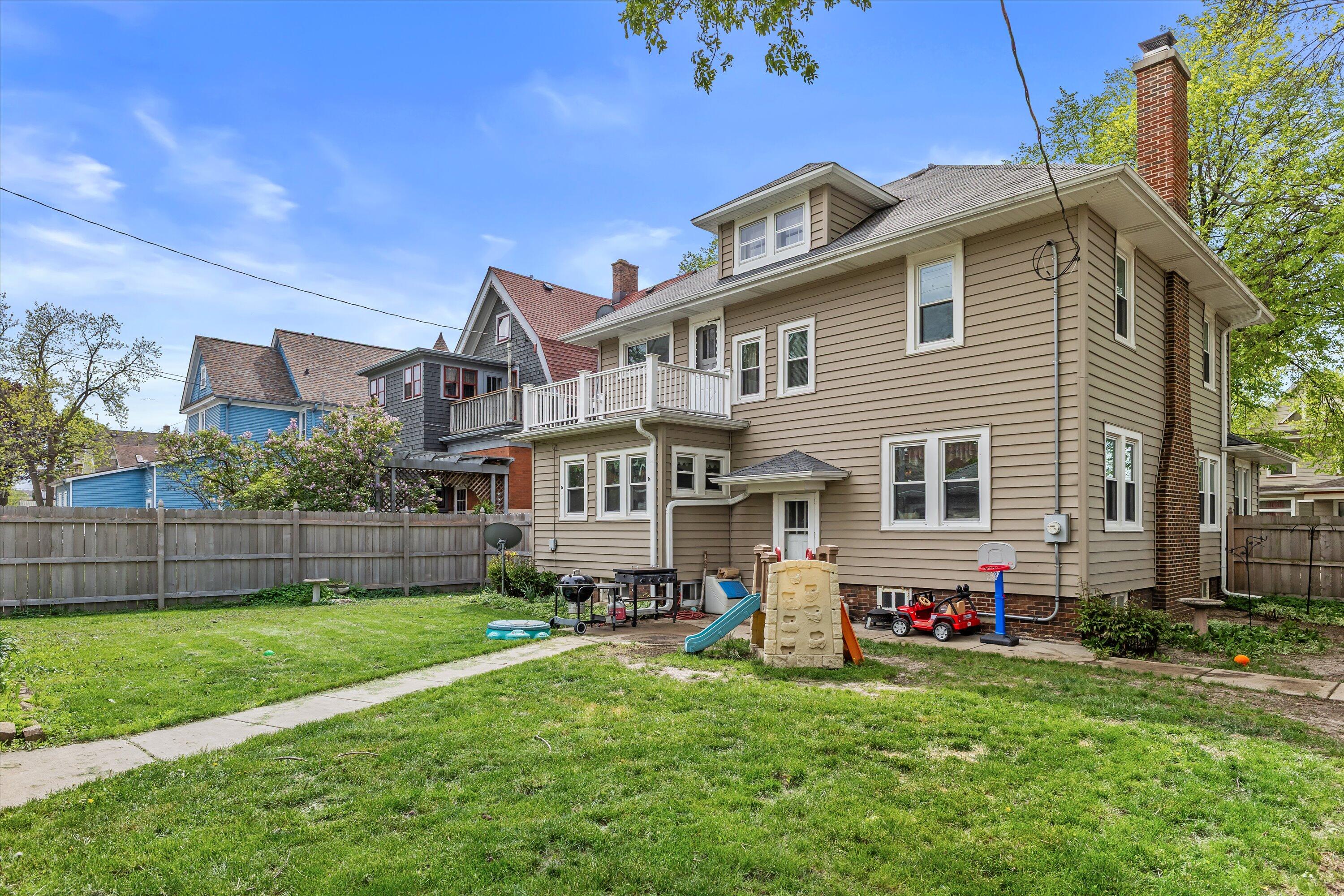 1502 South 80th Street West Allis, WI 53214 - Photo 40 of 46 14-LUKE9327