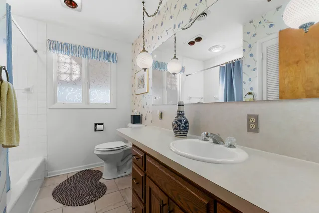 $359,900 | 8031 Anderson Road, Litchfield, MI 49252