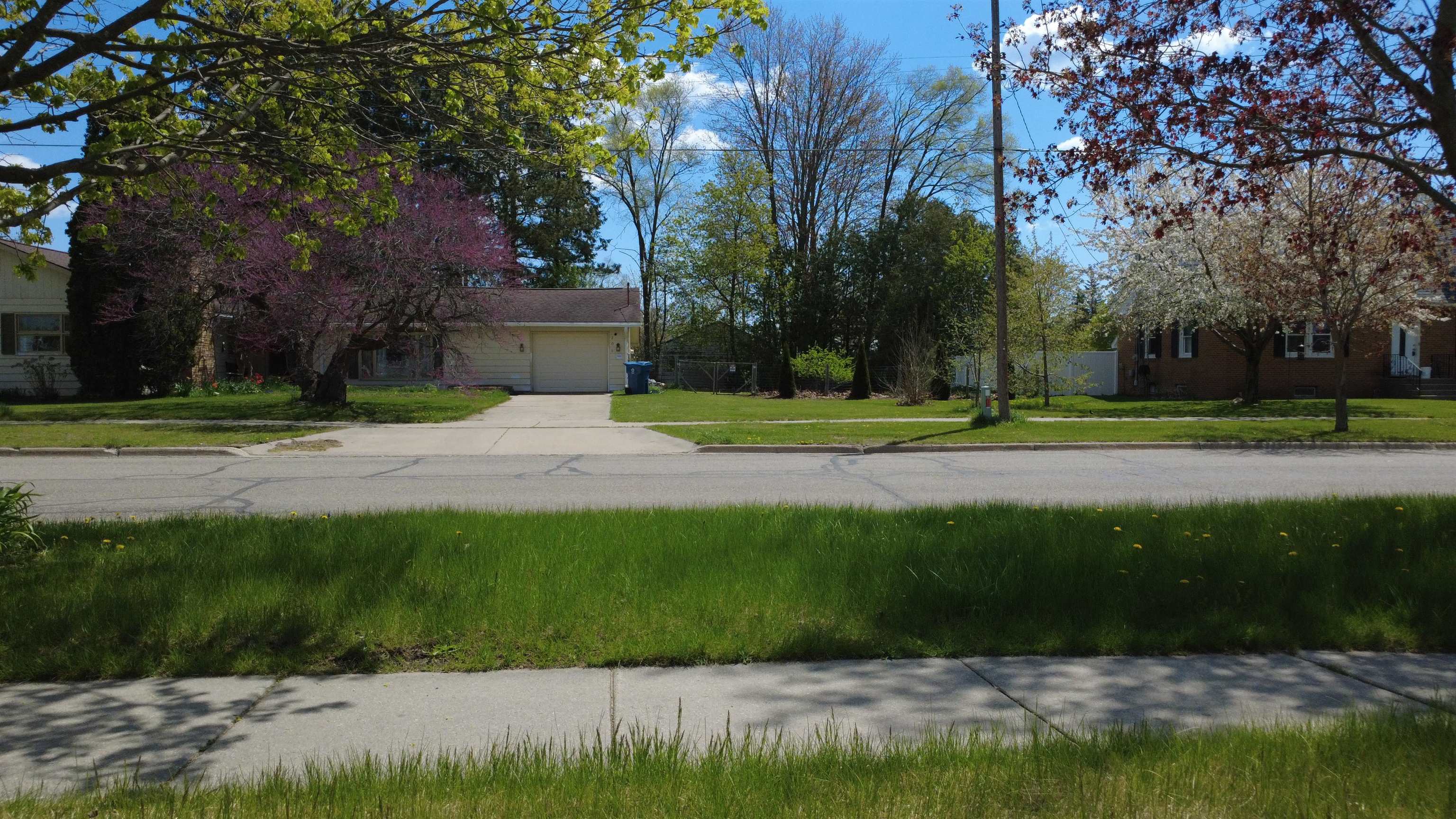 205 Court Street North, Unit LOT: 321 Standish, MI 48658 - Photo 5 of 6