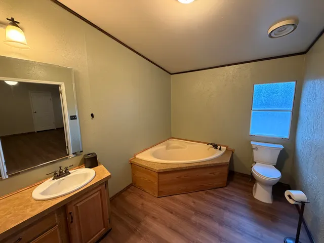 $2,200 | 11120 Gentry Lane, Slaton, TX 79364