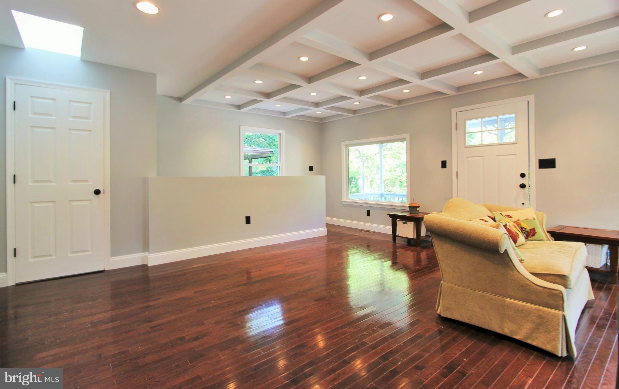 4626 Keswick Road Baltimore, MD 21210 - Photo 5 of 28 Family Room