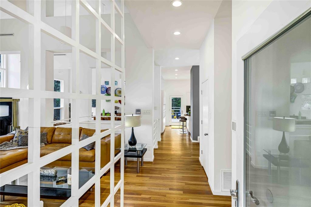 20 Summit Place Cedar Hill, TX 75104 - Photo 6 of 35 a view of a living room and dining room