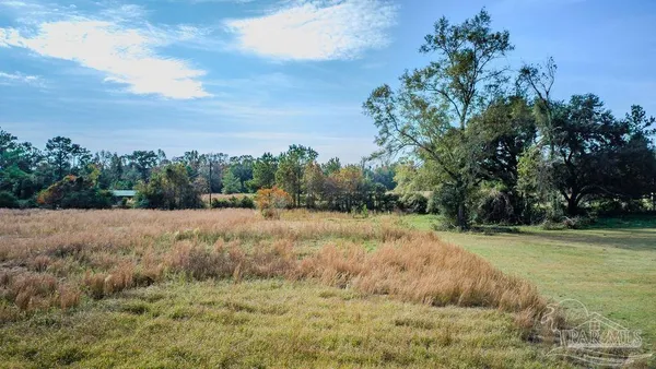 $189,000 | 296 Salters Lake Road, Century, FL 32535