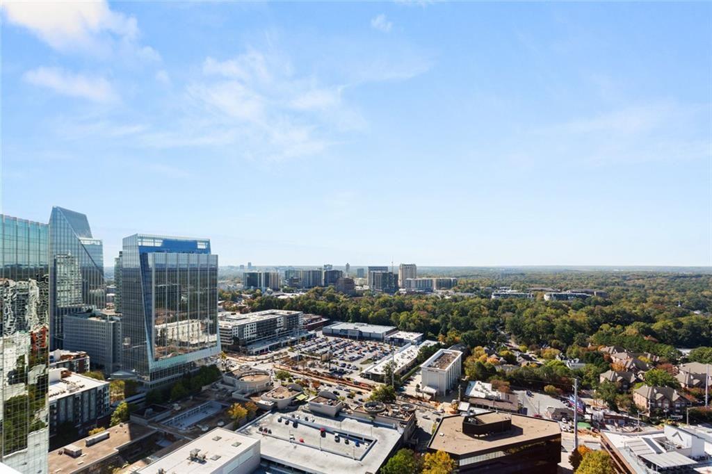 3338 Peachtree Road Northeast, Unit 3501 Atlanta, GA 30326 - Photo 22 of 46 an aerial view of city and lake