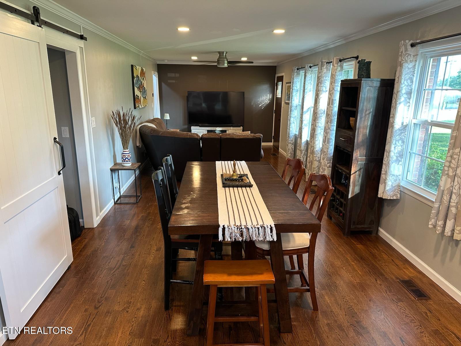 8024 Sharp Road Powell, TN 37849 - Photo 29 of 55 IMG956501