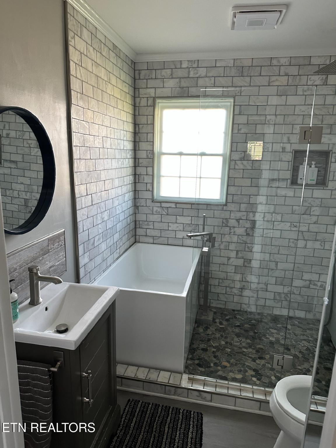 8024 Sharp Road Powell, TN 37849 - Photo 48 of 55 IMG956355