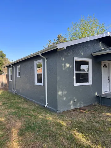 $280,000 | 907 South 7th Street, Fresno, CA 93702